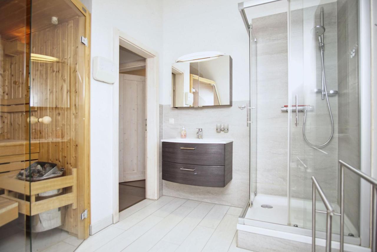 Komfortables Haus Mit Kamin, Sauna, Garten, Terrasse - Ferienhaus Sternschnuppe Wiek auf Rügen المظهر الخارجي الصورة
